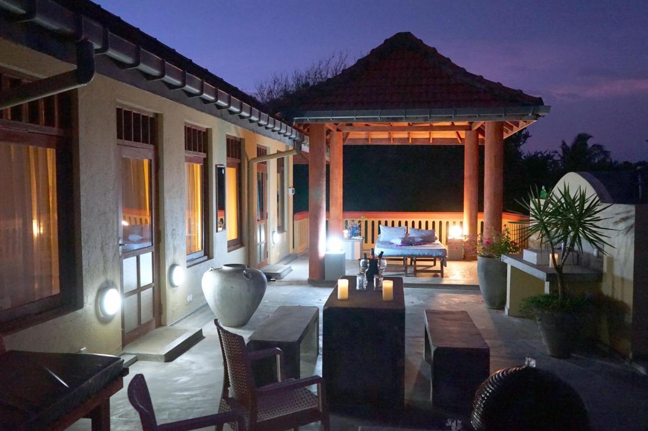 Villa Lucky Star Tangalle Exteriör bild