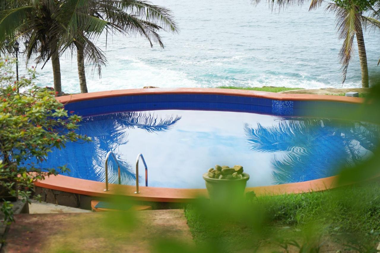 Villa Lucky Star Tangalle Exteriör bild